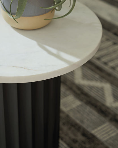 Wainstone - Accent Table - Black / White