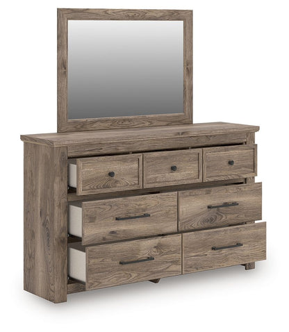 Rusticott - Seven Drawer Dresser